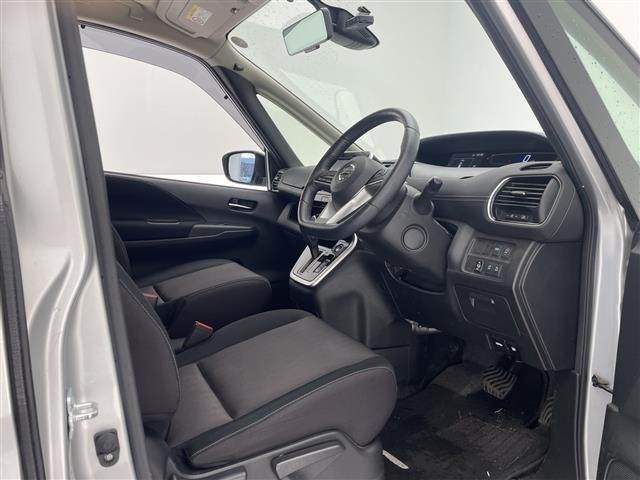 Nissan SERENA 2017 8155208-2