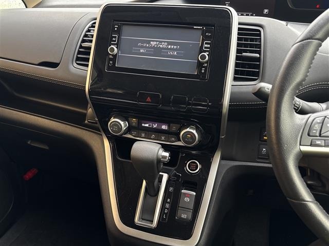 Nissan SERENA 2016 8155224-11
