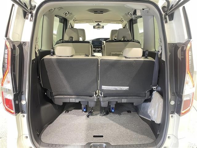 Nissan SERENA 2021 8155234-12