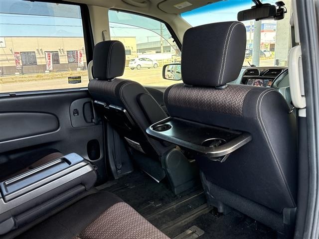 Nissan SERENA 2014 8155236-2