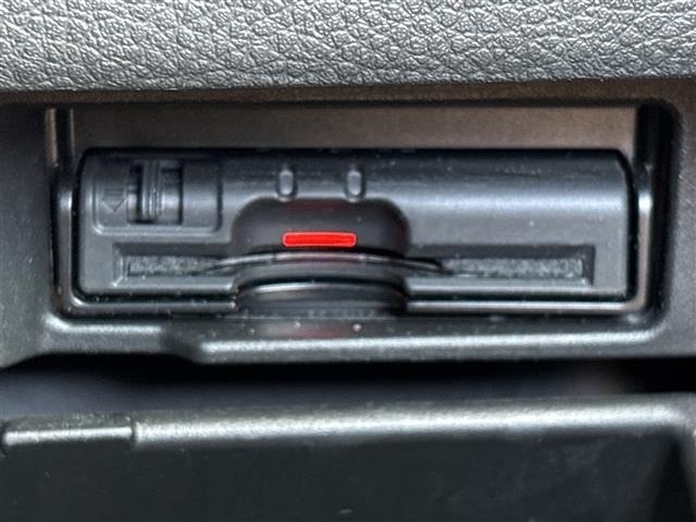 Nissan SERENA 2014 8155236-3