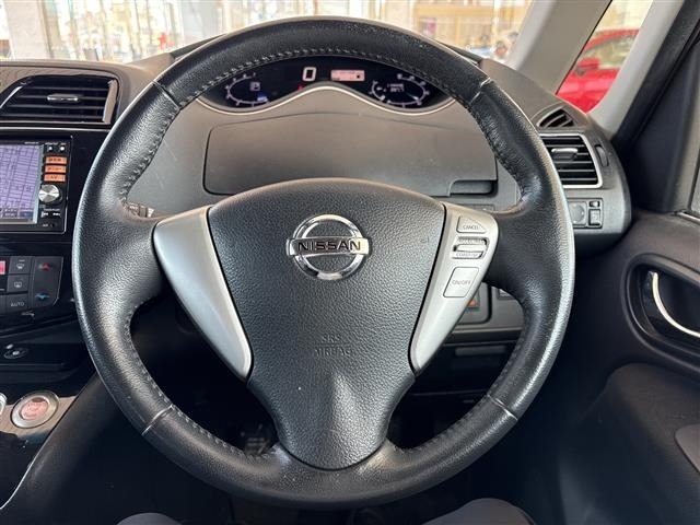 Nissan SERENA 2014 8155236-7