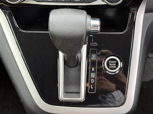 Nissan SERENA 2017 8155269-11