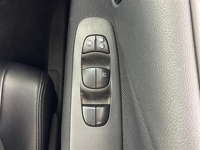 Nissan SERENA 2014 8155293-4