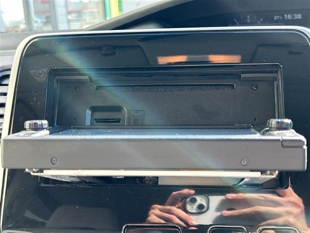 Nissan SERENA 2019 8155296-18