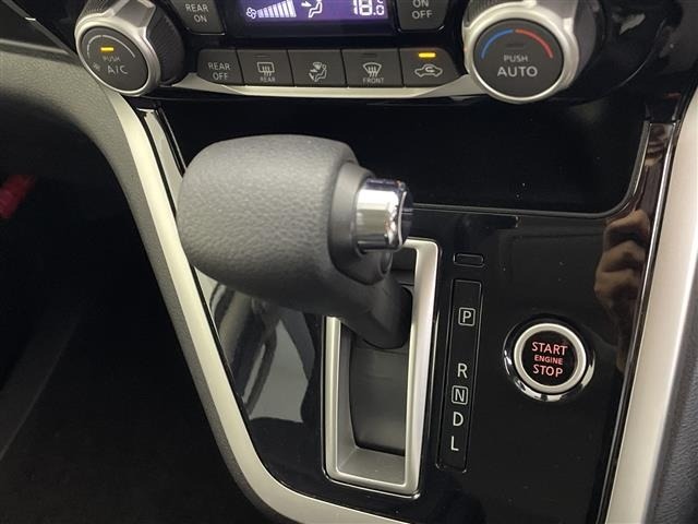 Nissan SERENA 2019 8155303-11