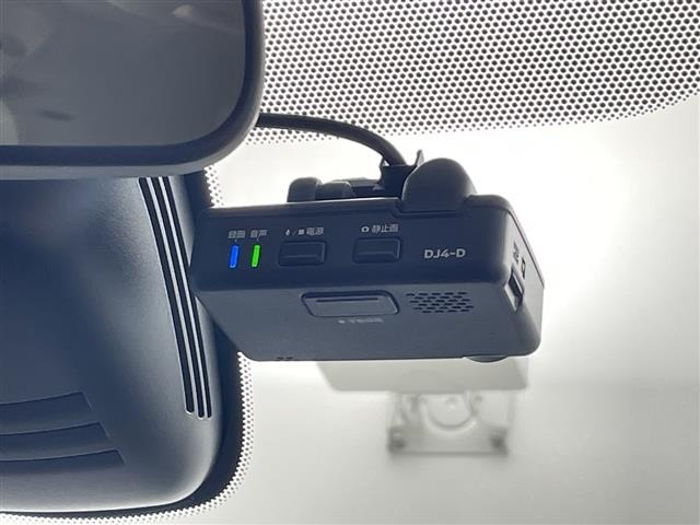 Nissan SERENA 2019 8155303-17