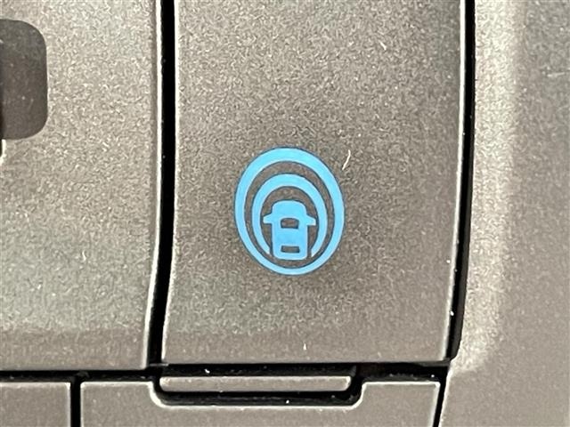Nissan SERENA 2025 8155318-19