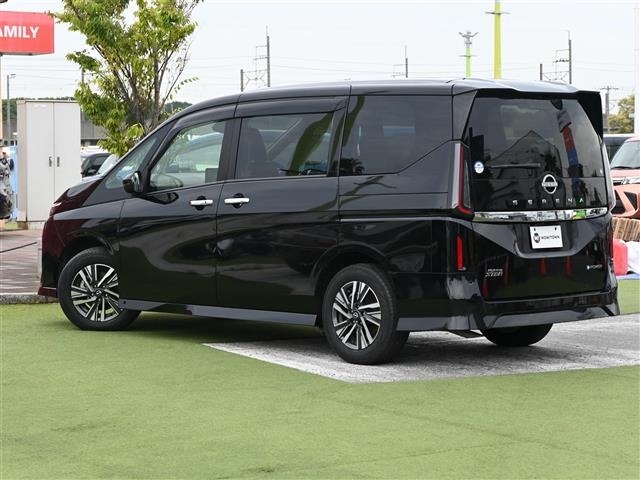 Nissan SERENA 2023 8155336-14