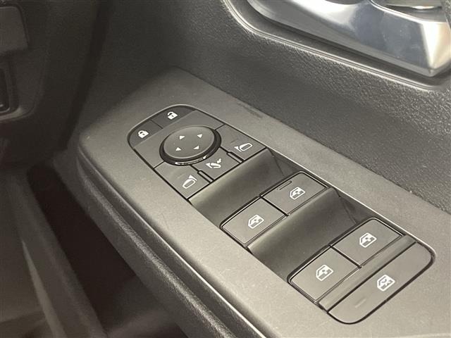 Nissan SERENA 2023 8155364-4