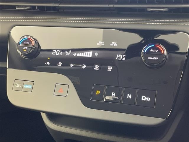 Nissan SERENA 2023 8155407-12
