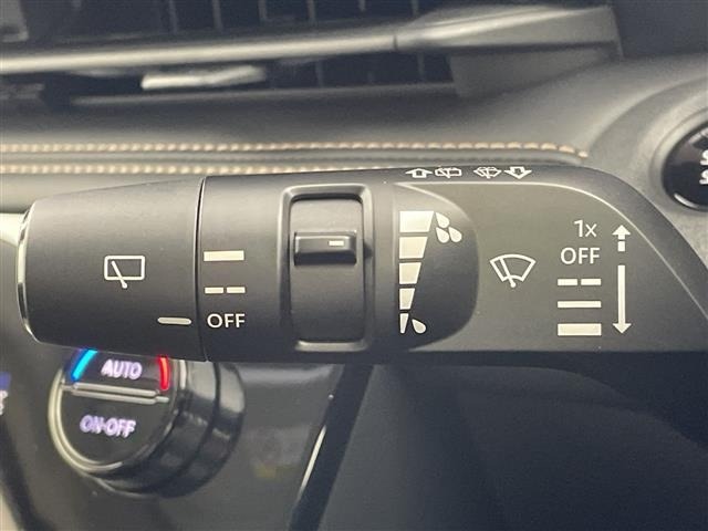 Nissan SERENA 2023 8155407-3