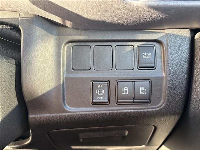 Nissan SERENA 2022 8155450-11