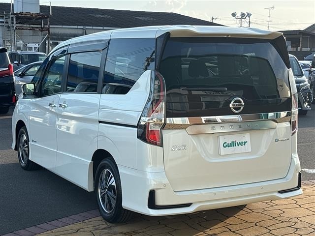 Nissan SERENA 2022 8155450-13