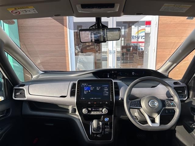 Nissan SERENA 2022 8155450-14
