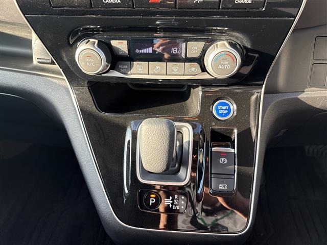 Nissan SERENA 2022 8155450-9