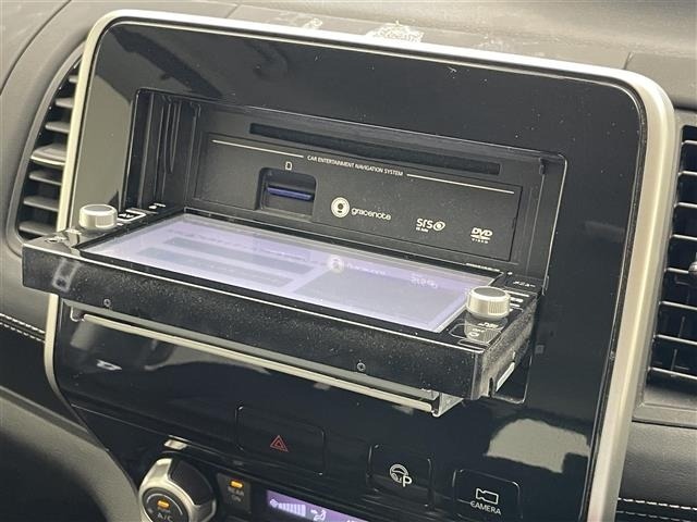 Nissan SERENA 2017 8155463-11