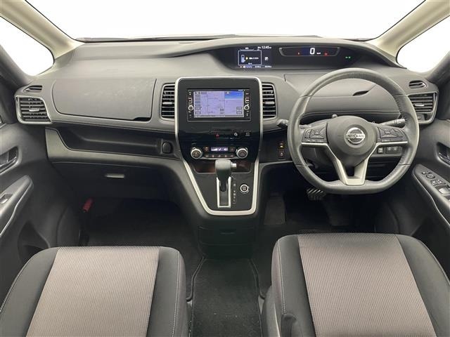 Nissan SERENA 2017 8155463-15
