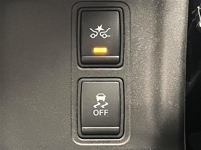 Nissan SERENA 2017 8155463-3