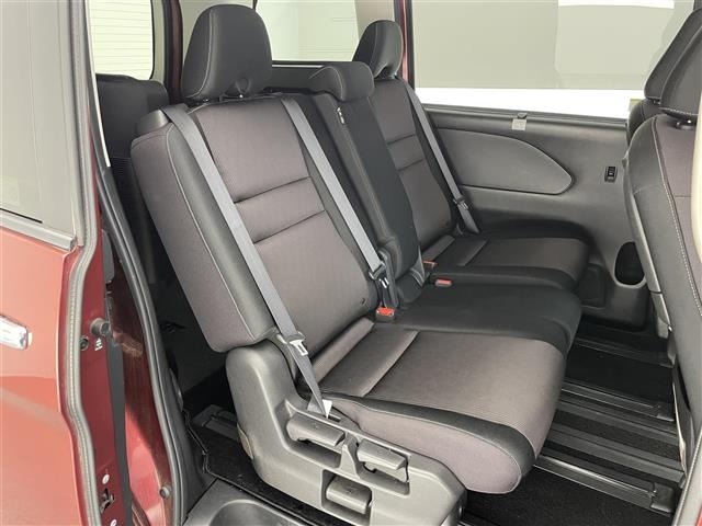 Nissan SERENA 2017 8155463-4