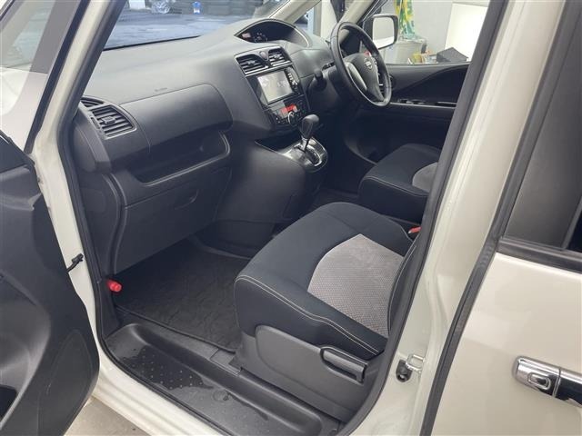 Nissan SERENA 2011 8155464-4