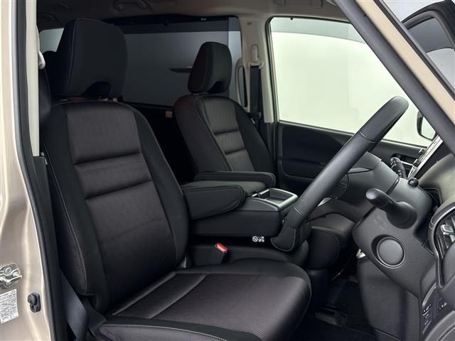 Nissan SERENA 2018 8155475-19