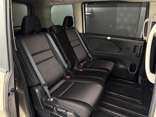 Nissan SERENA 2018 8155475-21