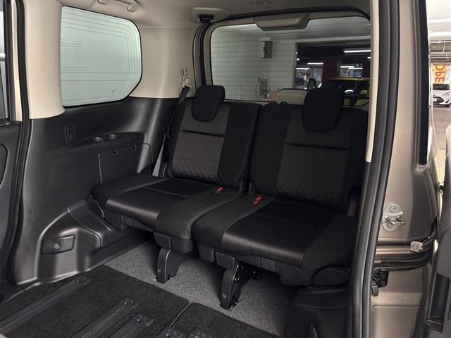 Nissan SERENA 2018 8155475-5
