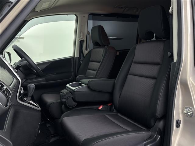Nissan SERENA 2018 8155475-8