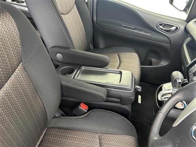 Nissan SERENA 2015 8155492-2