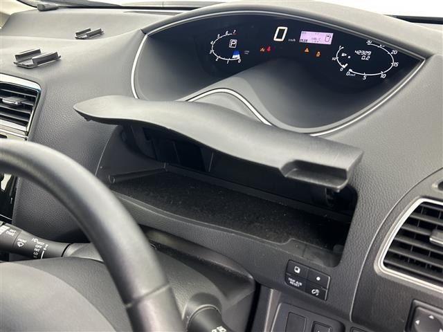 Nissan SERENA 2015 8155492-22