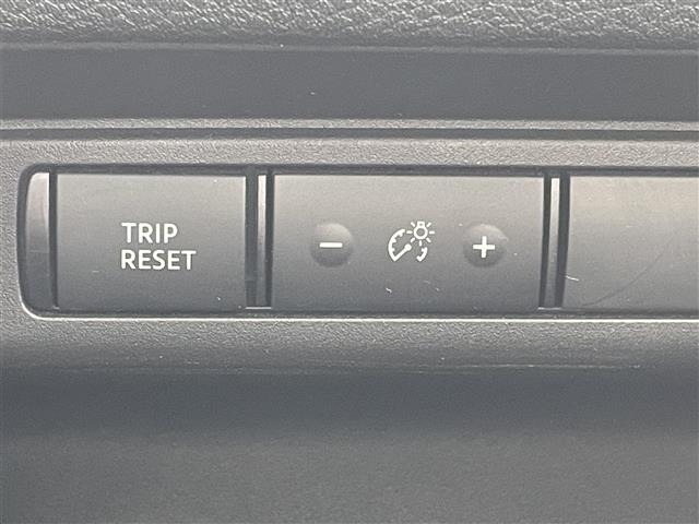 Nissan SERENA 2023 8155531-1