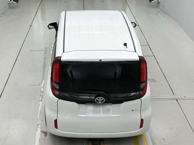 Toyota SIENTA 2025 8151324-8