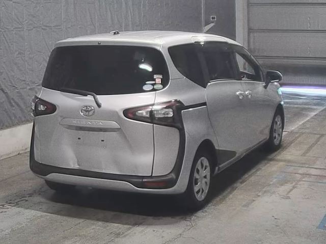 Toyota SIENTA 2017 8151326-1