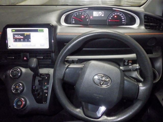 Toyota SIENTA 2017 8151326-4