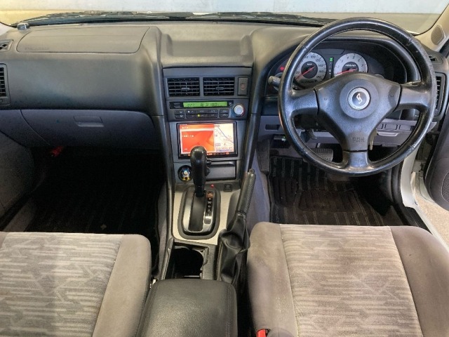 Nissan SKYLINE 2000 8155311-3