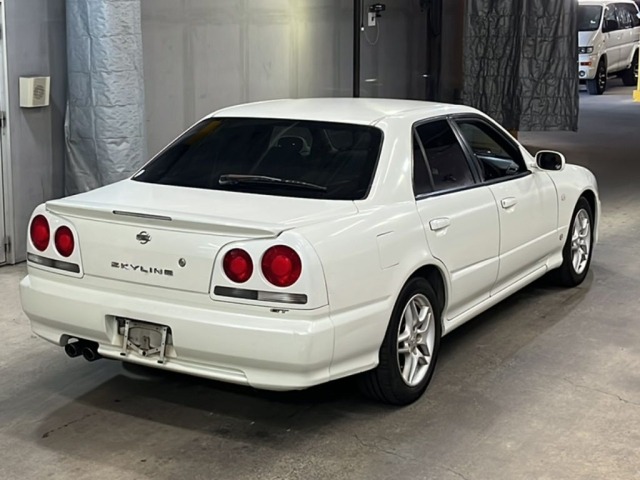 Nissan SKYLINE 2000 8155311-5