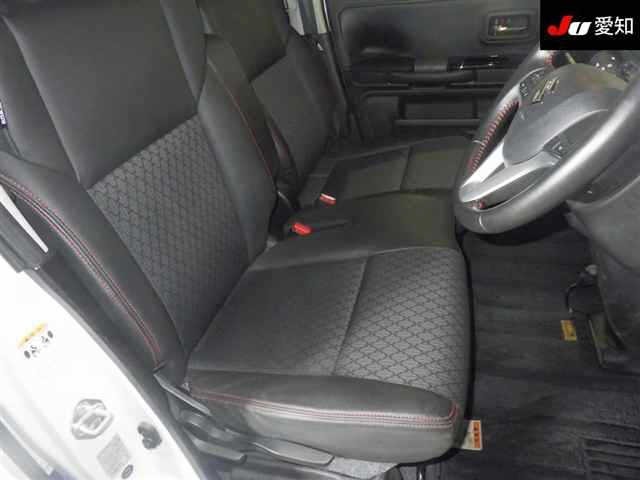 Suzuki SPACIA 2018 8160989-6