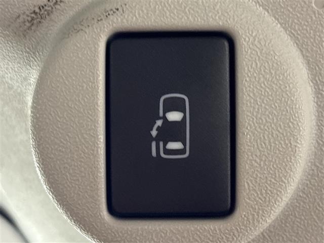 Toyota SPADE 2013 8151655-12