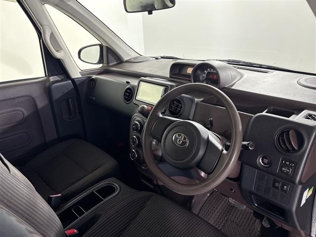 Toyota SPADE 2013 8151655-22