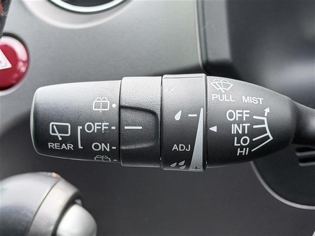 Honda STREAM 2010 8157261-1