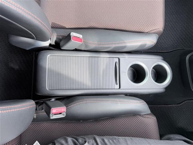 Honda STREAM 2010 8157261-4