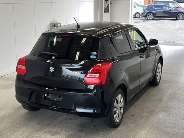 Suzuki SWIFT 2019 8156978-1
