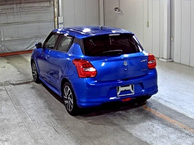 Suzuki SWIFT 2021 8157049-1