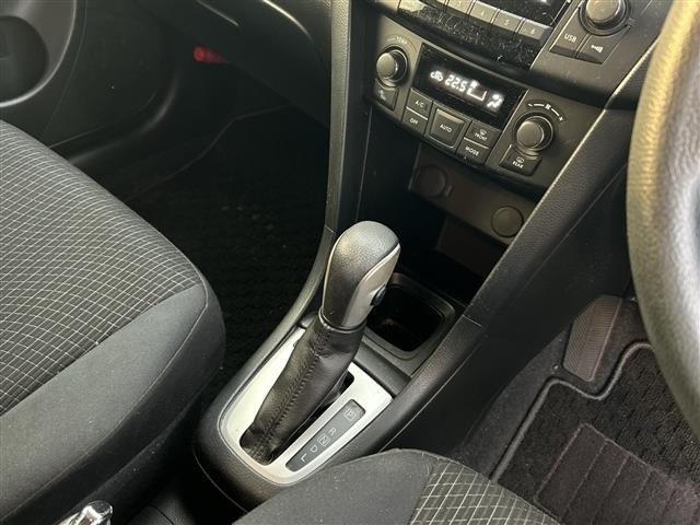 Suzuki SWIFT 2013 8157291-21