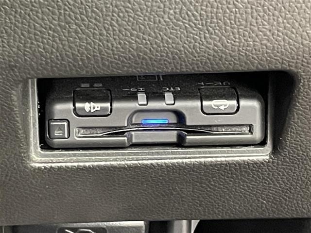 Suzuki SWIFT 2018 8157294-10