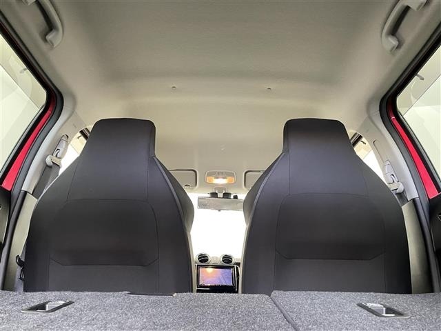 Suzuki SWIFT 2018 8157294-6