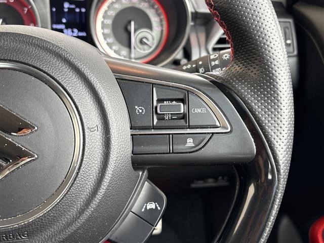 Suzuki SWIFT 2018 8157343-1