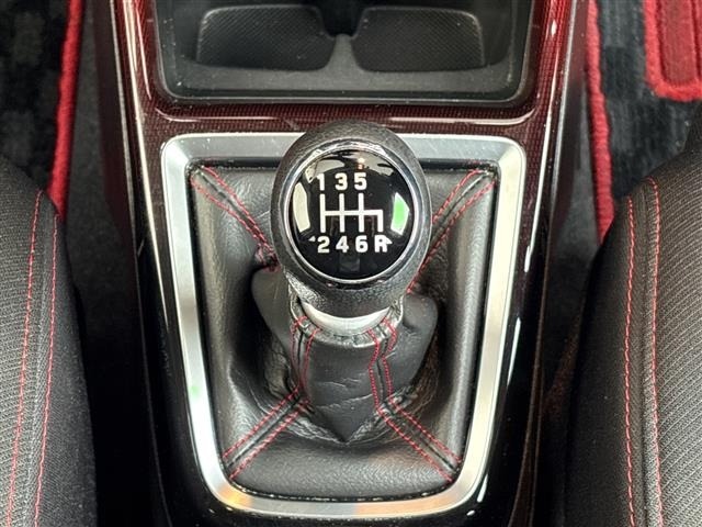 Suzuki SWIFT 2018 8157343-11