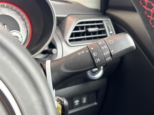 Suzuki SWIFT 2018 8157343-5